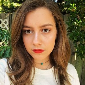 Meet your Posher, Jennessa